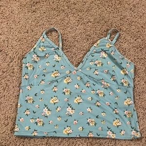 Blue Floral Summer Cropped Tank Size Medium